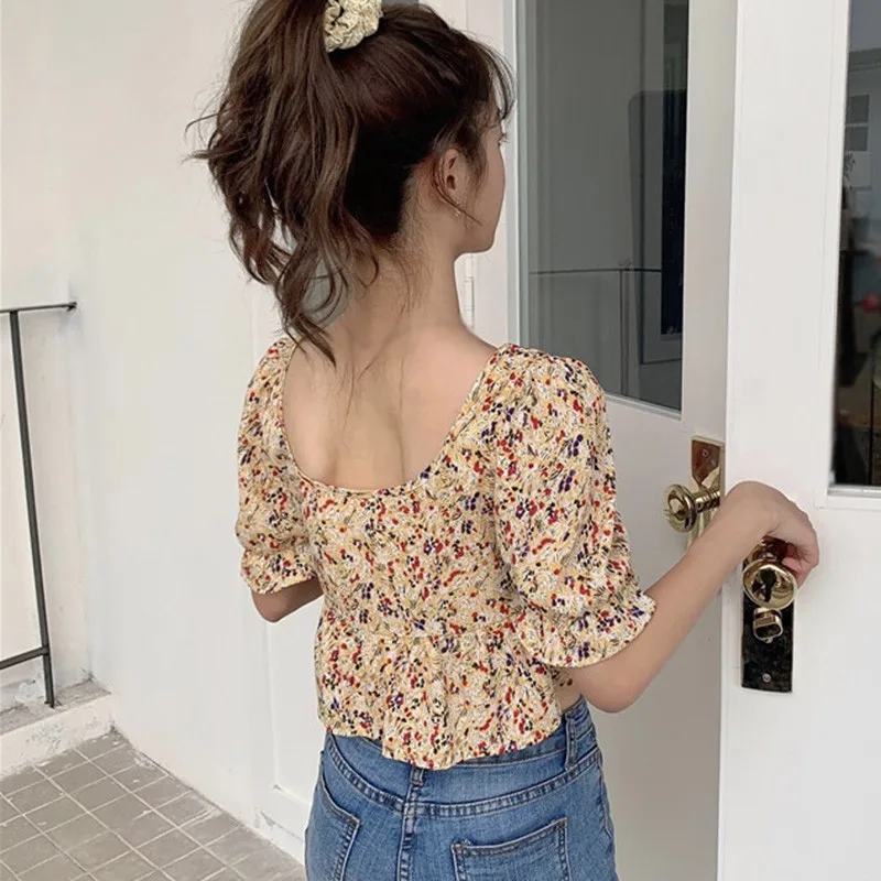 Blouse Women Summer Casual Square Collar Chiffon Blouse Women Sweet Short Floral Print Fashion Tops. ,
Blouse Women Summer Casual Square Collar Chiffon Blouse Women Sweet Short Floral Print Fashion Tops. ,