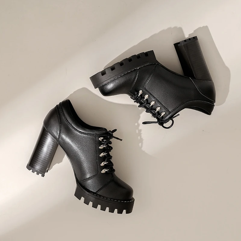 Women Pumps Lace Up Cow Leather High Heels 2020 Fashion Brand Design Top Quality Basic Shoes Summer Shoes Woman
Women Pumps Lace Up Cow Leather High Heels 2020 Fashion Brand Design Top Quality Basic Shoes Summer Shoes Woman