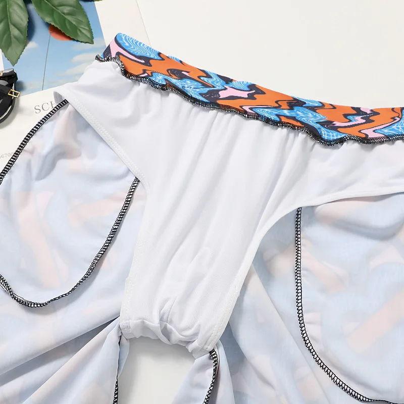 2021 New Beach Pants European and American Men's Letter Print Swimming and Wading Sports Five Point Loose Beach Pants 
2021 New Beach Pants European and American Men's Letter Print Swimming and Wading Sports Five Point Loose Beach Pants