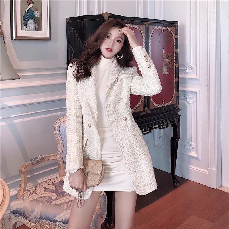 Runway 2020 Designer Blazer Women's Double Breasted Metal Button Long Sleeve Notched Collar Jacket Wool Blends Tweed Blazer Coat
Runway 2020 Designer Blazer Women's Double Breasted Metal Button Long Sleeve Notched Collar Jacket Wool Blends Tweed Blazer Coat