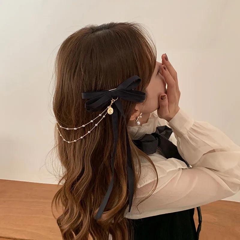 Double Pearl Chain Black Bow Hair Clip For Women Girls Hairpin Head Clip Ribbon Hair Accessories 2021 Fashion
Double Pearl Chain Black Bow Hair Clip For Women Girls Hairpin Head Clip Ribbon Hair Accessories 2021 Fashion