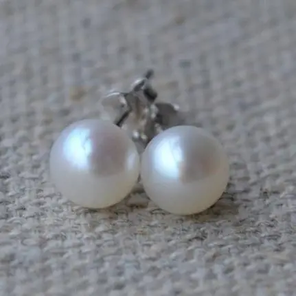 New Arrival Favorite Pearl Pearl Earrings Bridesmaid AAA 7MM White Color Genuine Freshwater Pearls Silver Stud Earring Lady Gift
New Arrival Favorite Pearl Pearl Earrings Bridesmaid AAA 7MM White Color Genuine Freshwater Pearls Silver Stud Earring Lady Gift