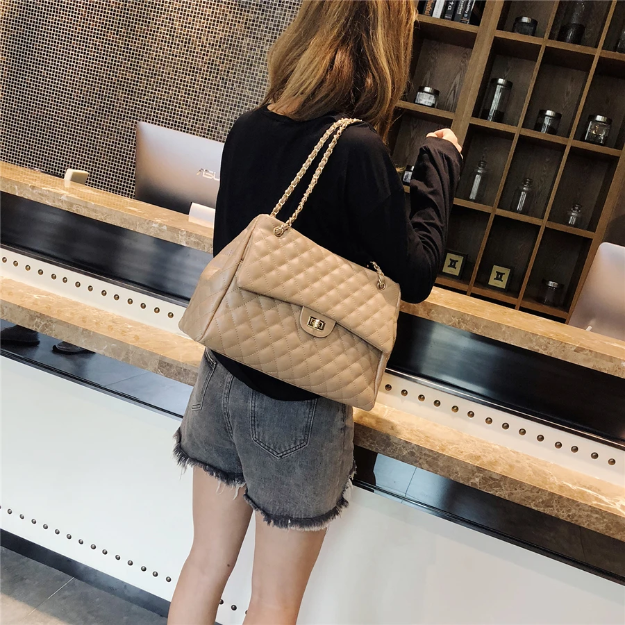 High Quality Women Pu Leather Shoulder Bag Fashion Designer Ladies Messenger Bags New Luxury Female Large Capacity Crossbody Bag
High Quality Women Pu Leather Shoulder Bag Fashion Designer Ladies Messenger Bags New Luxury Female Large Capacity Crossbody Bag