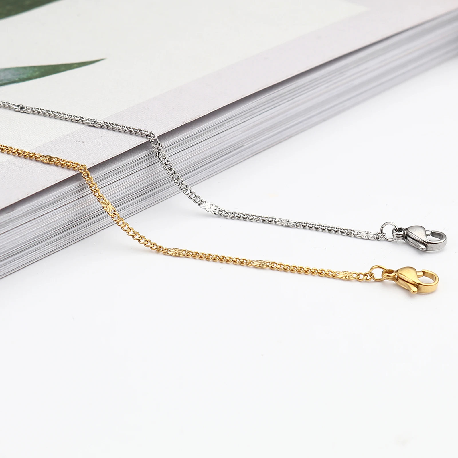 Fashion Link Chain Stainless Steel Bangle Bracelet for Women Exquisite Gold Silver Color Metal Bracelet Jewelry Girl Gift 1Pc
Fashion Link Chain Stainless Steel Bangle Bracelet for Women Exquisite Gold Silver Color Metal Bracelet Jewelry Girl Gift 1Pc
