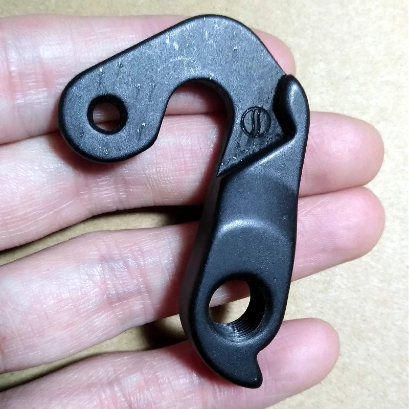 10pc Bicycle rear derailleur hanger For SCOTT MPN 273561 SCOTT 141x5 Scale Aspect SCALE 990 97/980 MTB MECH dropout carbon frame 
10pc Bicycle rear derailleur hanger For SCOTT MPN 273561 SCOTT 141x5 Scale Aspect SCALE 990 97/980 MTB MECH dropout carbon frame