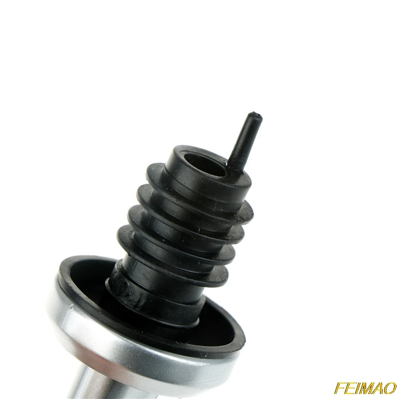 1pcs Olive Oil Pourer Liquor Dispenser Plastic Wine Pourers Flip Top Drink Red Wine Stopper Kitchen Tools Bar Accessories
1pcs Olive Oil Pourer Liquor Dispenser Plastic Wine Pourers Flip Top Drink Red Wine Stopper Kitchen Tools Bar Accessories