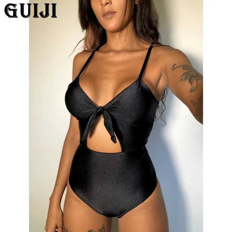 【GUIJI】Ready Stock 2021 New sexy one-piece swimsuit women's swimsuit hollow strap swimwear summer beachwear free shipping
【GUIJI】Ready Stock 2021 New sexy one-piece swimsuit women's swimsuit hollow strap swimwear summer beachwear free shipping