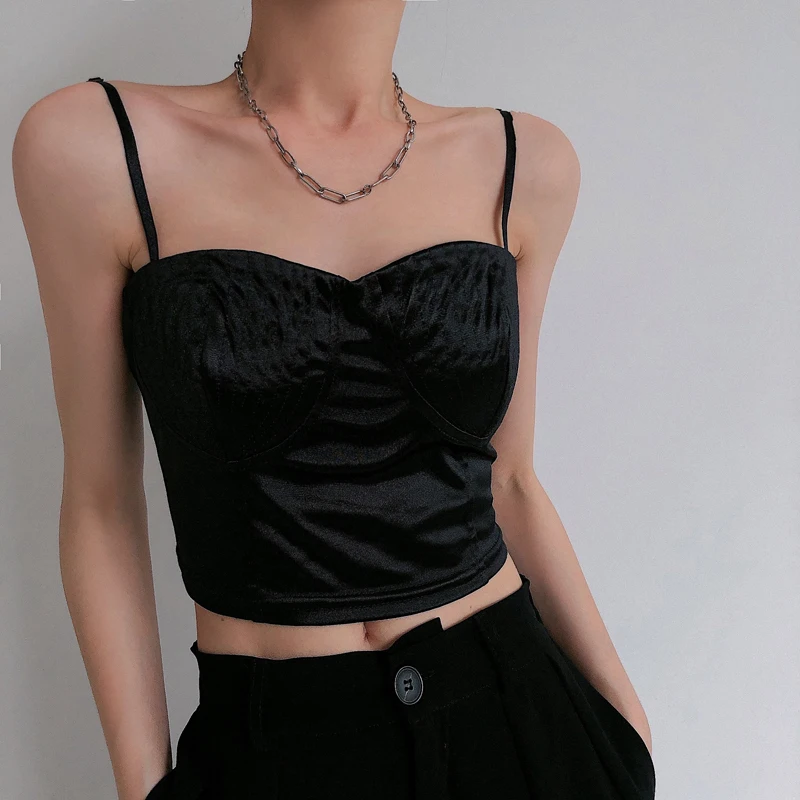 Summer new black crop top Temperament received fashionable commute crop top women
Summer new black crop top Temperament received fashionable commute crop top women