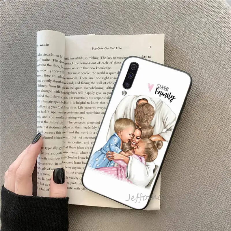 Brown Hair Baby Mom daughter Girl Son Dad Phone Case For Samsung galaxy S 7 8 9 10 20 edge A 6 10 20 30 50 51 70 note 10 plus 
Brown Hair Baby Mom daughter Girl Son Dad Phone Case For Samsung galaxy S 7 8 9 10 20 edge A 6 10 20 30 50 51 70 note 10 plus