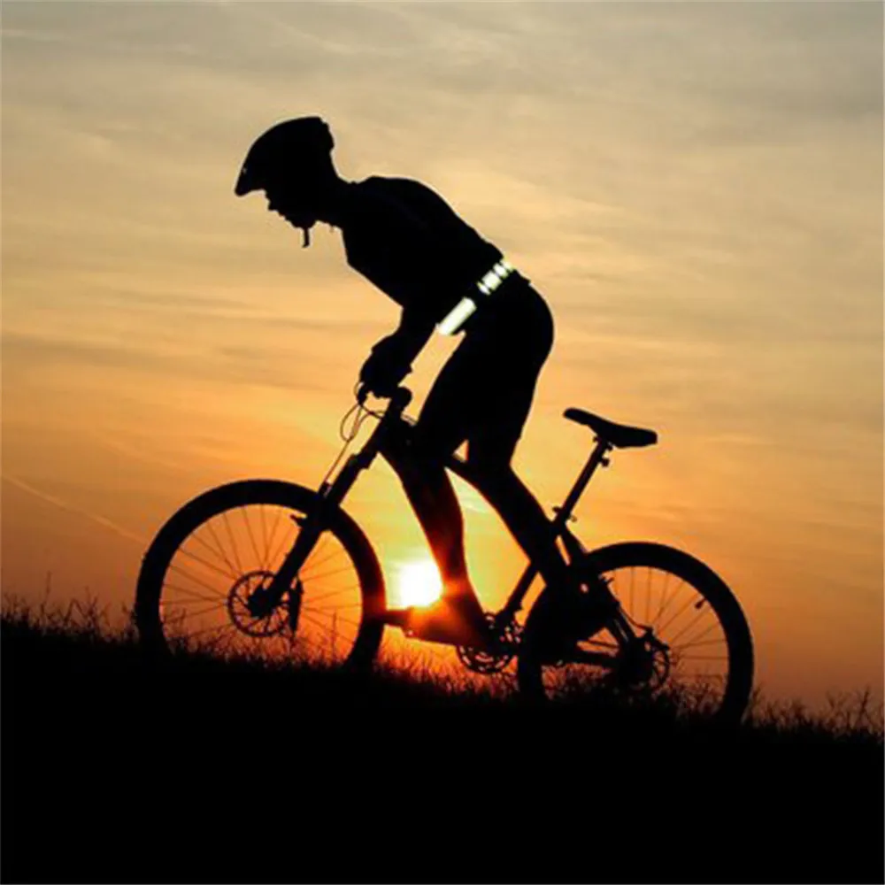 Unisex Reflective Running Belt Night Running Cycling Walking Adjustable Reflector Strip Extensible Warning Fluoresce Aiguillette
Unisex Reflective Running Belt Night Running Cycling Walking Adjustable Reflector Strip Extensible Warning Fluoresce Aiguillette