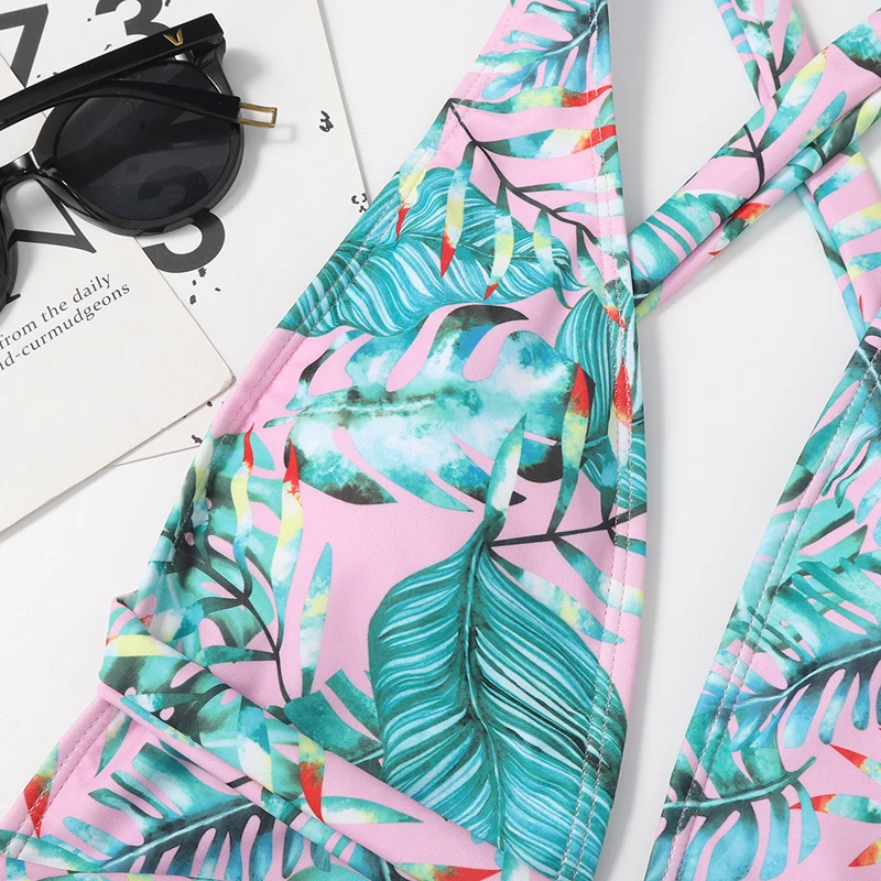 2021 New Sexy Print One Piece Women Designer Swimsuit Swimming Suits Plus Size Swimwear Deep V -Neck Backless Bikini
2021 New Sexy Print One Piece Women Designer Swimsuit Swimming Suits Plus Size Swimwear Deep V -Neck Backless Bikini