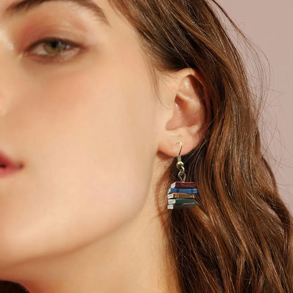 New Vintage Books Earrings Miniature Stack Of Books Drop Earring Fashion Jewelry For Librarian Teacher Women Girl Book Earr C7a0
New Vintage Books Earrings Miniature Stack Of Books Drop Earring Fashion Jewelry For Librarian Teacher Women Girl Book Earr C7a0