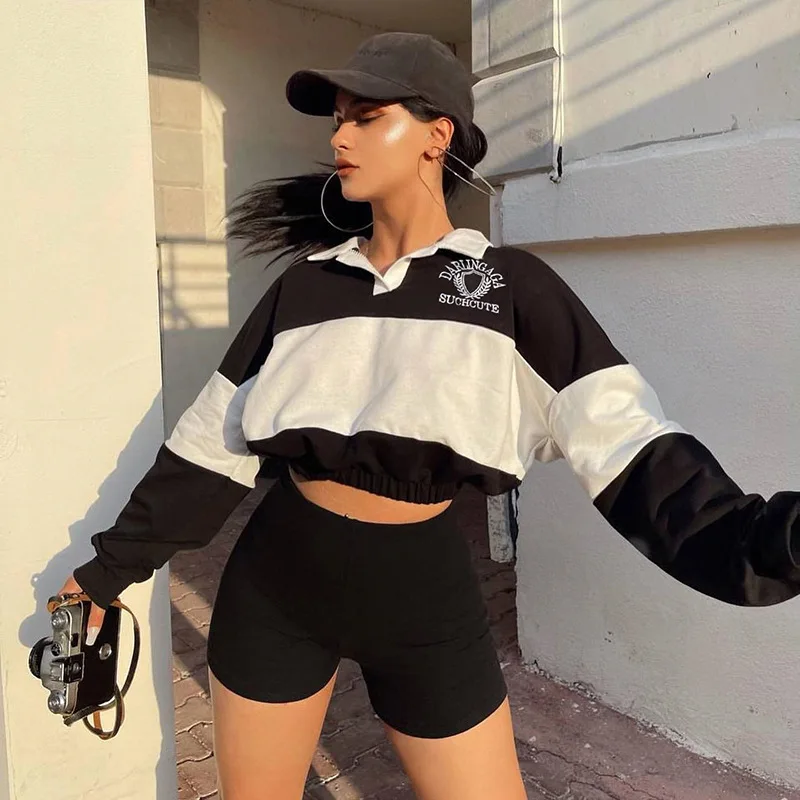 Harajuku T Shirt Women Casual Stripe Long Sleeve Button Turn-down Collar Tops Women Pullover T-shirt Goth Camisetas De Mujer
Harajuku T Shirt Women Casual Stripe Long Sleeve Button Turn-down Collar Tops Women Pullover T-shirt Goth Camisetas De Mujer
