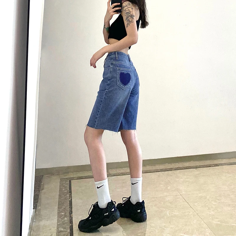 Waatfaak Hot Pants Shorts Back Heart Printed Jeans Sexy Pocket Night Club Woman 2021 Summer Denim Jeans Patchwork Mid Waist
Waatfaak Hot Pants Shorts Back Heart Printed Jeans Sexy Pocket Night Club Woman 2021 Summer Denim Jeans Patchwork Mid Waist