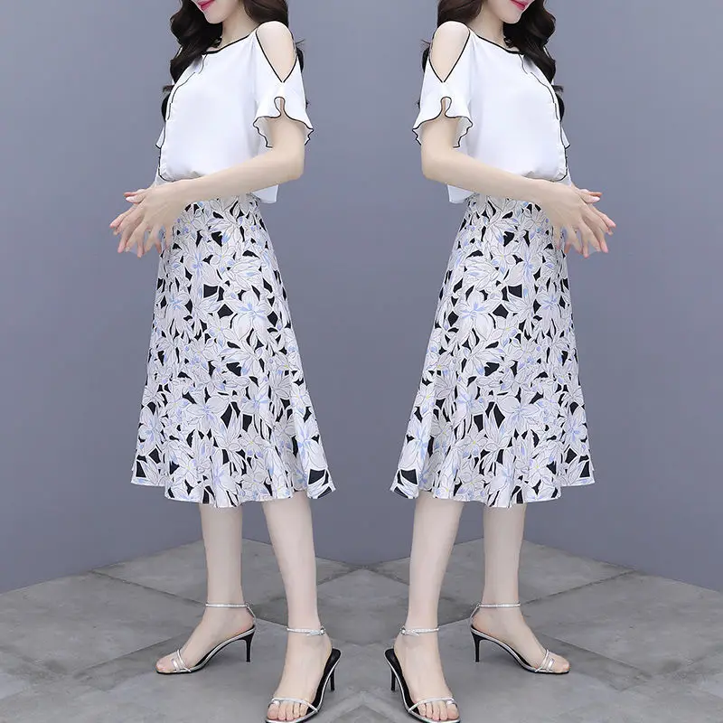 Two Piece Sets Women 2021 Summer Chiffon White Shirt and Print Skirts 2pcs Set Female Korean Casual Clothes Skirt Suit X56
Two Piece Sets Women 2021 Summer Chiffon White Shirt and Print Skirts 2pcs Set Female Korean Casual Clothes Skirt Suit X56