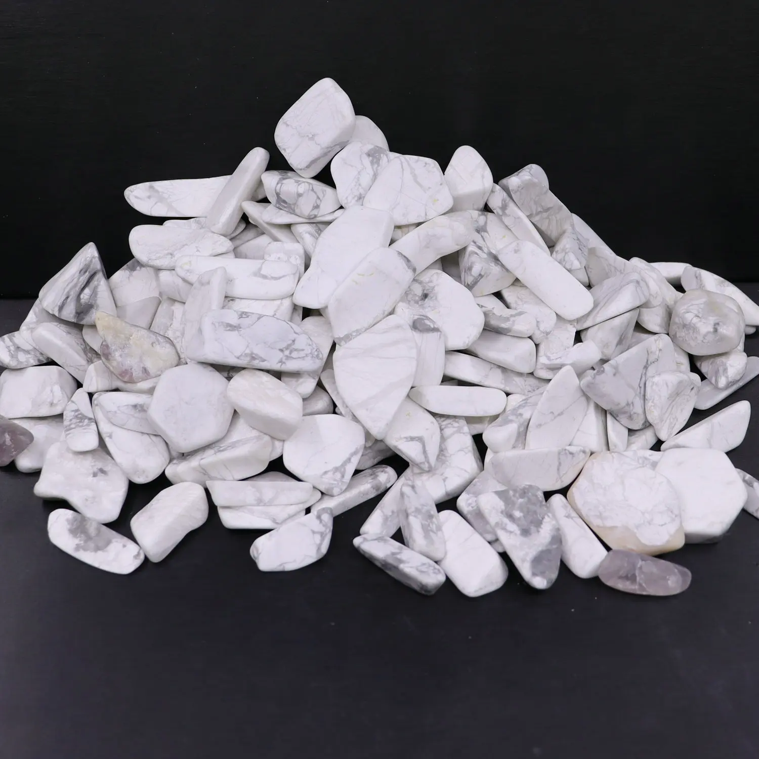 10-20mm 200g White Turquoise Gravel Degaussing Specimen Crystal Healing Energy Reiki Stone Home Office Decoration
10-20mm 200g White Turquoise Gravel Degaussing Specimen Crystal Healing Energy Reiki Stone Home Office Decoration