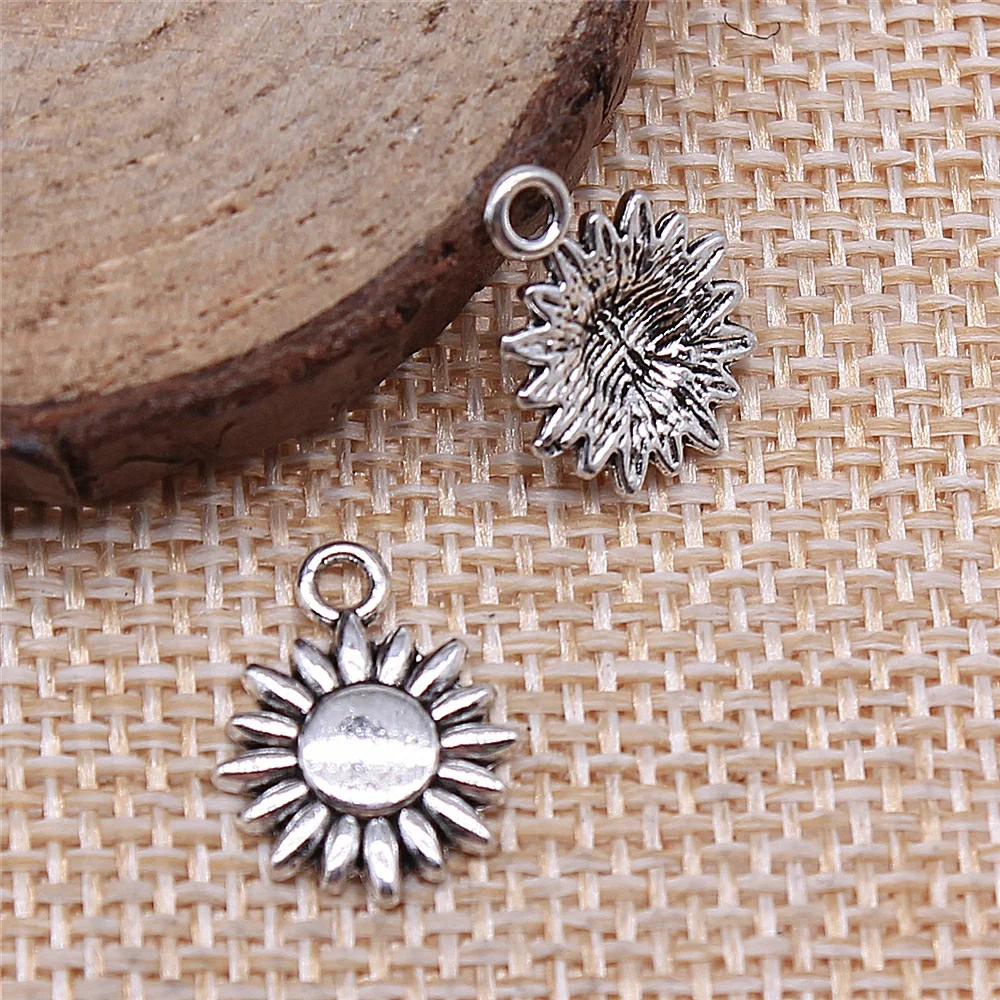 WYSIWYG 40pcs Sun Chrysanthemum Charms Pendant Diy Metal Jewelry Making Antique Silver Color 12x15mm
WYSIWYG 40pcs Sun Chrysanthemum Charms Pendant Diy Metal Jewelry Making Antique Silver Color 12x15mm