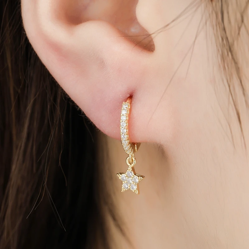 925 Sterling Silver Hoop Earrings Circle Star Small Hoop Earrings for Women Earring Girls Lady Fashion Jewelry Pendiente Plata
925 Sterling Silver Hoop Earrings Circle Star Small Hoop Earrings for Women Earring Girls Lady Fashion Jewelry Pendiente Plata