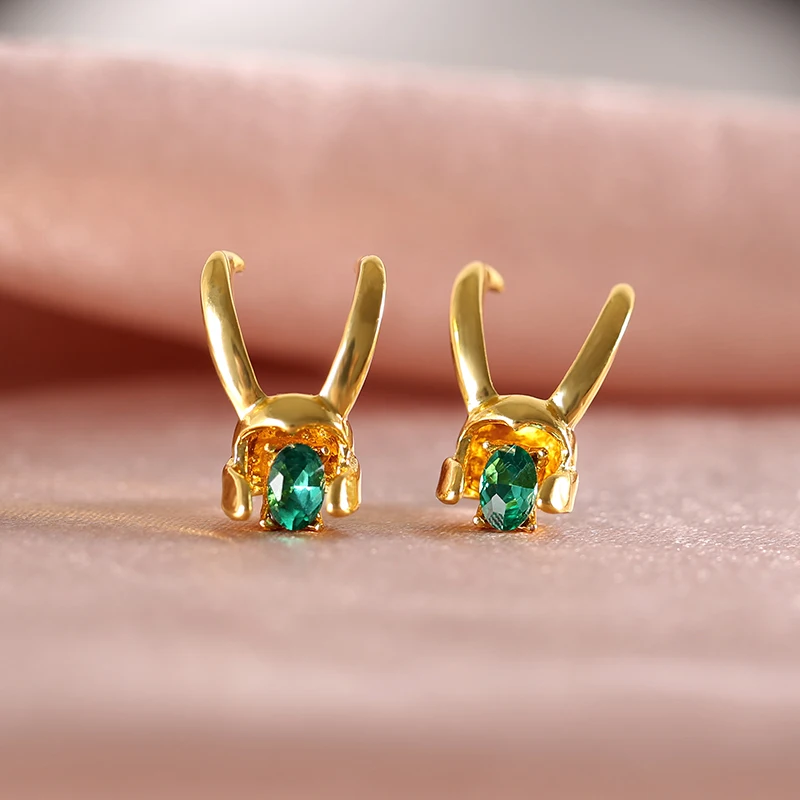 Elegant Green Emerald Gold Color Loki Helmet Earrings Trendy Superhero Jewelry Thor helmet Stud Earrings Valentine's Day Gifts
Elegant Green Emerald Gold Color Loki Helmet Earrings Trendy Superhero Jewelry Thor helmet Stud Earrings Valentine's Day Gifts