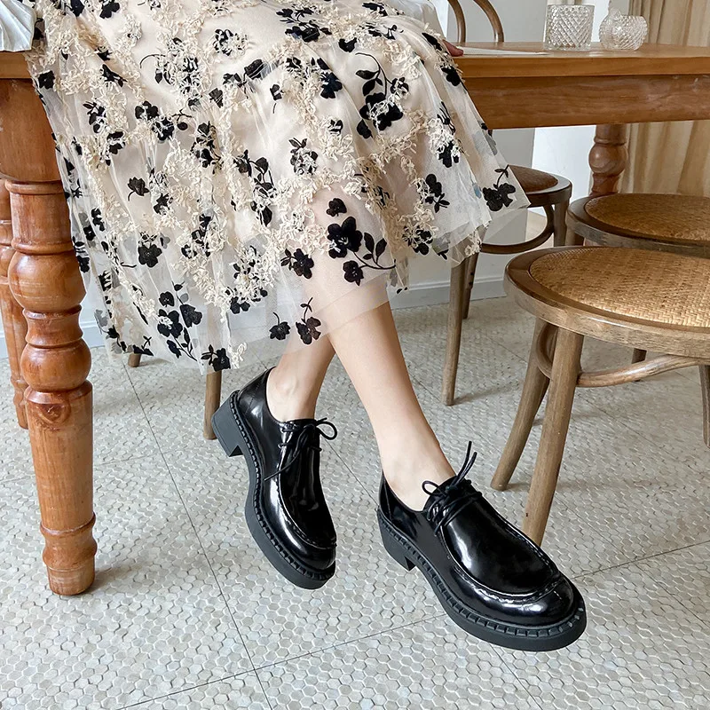 Asumer 2021 New Fashion Single Shoes Women Pumps Genuine Leather Footwear Round Toe Lace Up Comfortable Casual Shoes Ladies
Asumer 2021 New Fashion Single Shoes Women Pumps Genuine Leather Footwear Round Toe Lace Up Comfortable Casual Shoes Ladies