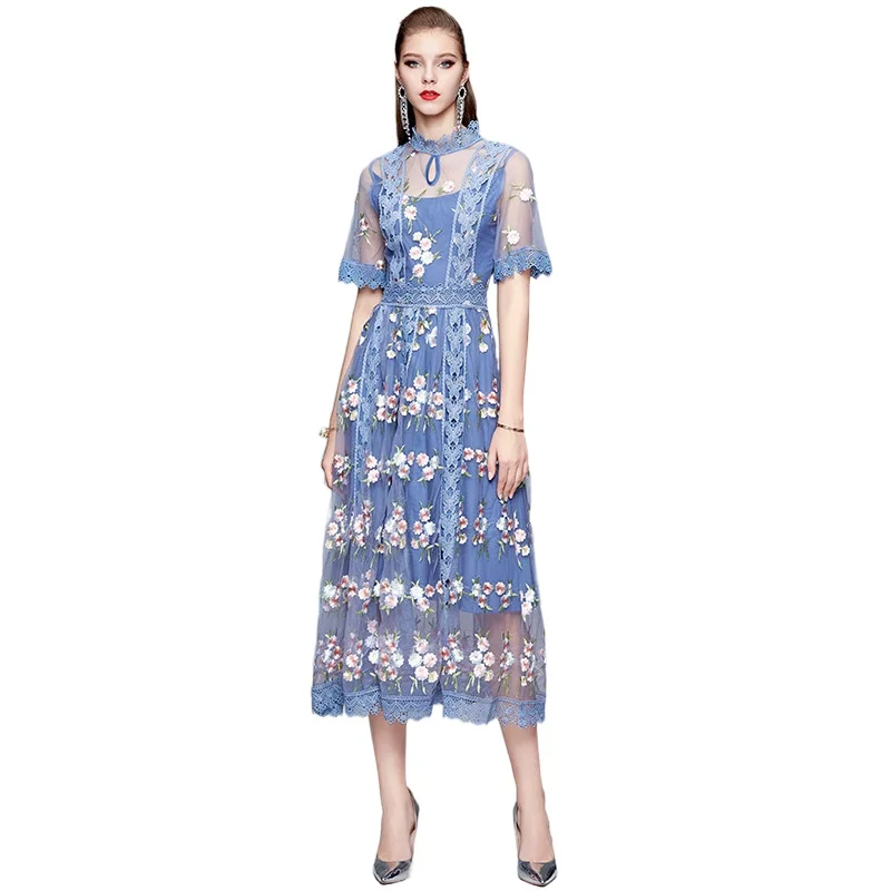 Simgent High End Runway Dress 2021 Summer Fashion Women Mesh Patchwork Floral Embrodiery Lace Up Midi Dress Vestidos SG14137
Simgent High End Runway Dress 2021 Summer Fashion Women Mesh Patchwork Floral Embrodiery Lace Up Midi Dress Vestidos SG14137