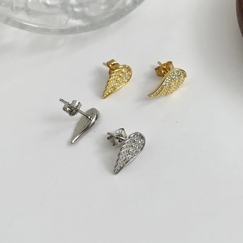 DIE10 925 Sterling Silver Angel Wing Stud Earrings Guardian Angel Wings with Zircon Earring Studs Fine Jewelry for Women Girls
DIE10 925 Sterling Silver Angel Wing Stud Earrings Guardian Angel Wings with Zircon Earring Studs Fine Jewelry for Women Girls