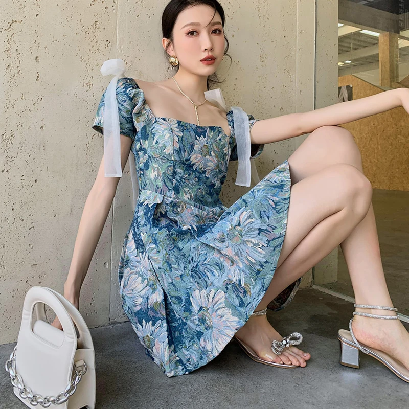 Harajuku Women Dress Oil Painting Floral Female 2021 New Vintage High-Waisted A- line Dress 2021 Summer New Bow Mini Dress 391i
Harajuku Women Dress Oil Painting Floral Female 2021 New Vintage High-Waisted A- line Dress 2021 Summer New Bow Mini Dress 391i