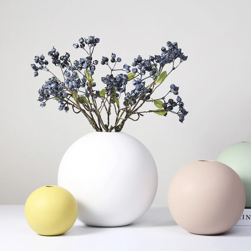Ceramic Circle Ball Flower Vase Figurines Modern Minimalist Flower Pot Home Decorations Nordic Cylinder Table Desk Decor L8
Ceramic Circle Ball Flower Vase Figurines Modern Minimalist Flower Pot Home Decorations Nordic Cylinder Table Desk Decor L8