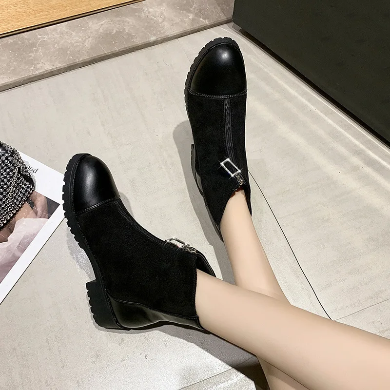 New Ankle Boots Women 2021 Fashion Platform Non-slip Martin Boots Plus Size Ladies Zipper Chunky Heel Stretch Boots Botas Mujer
New Ankle Boots Women 2021 Fashion Platform Non-slip Martin Boots Plus Size Ladies Zipper Chunky Heel Stretch Boots Botas Mujer