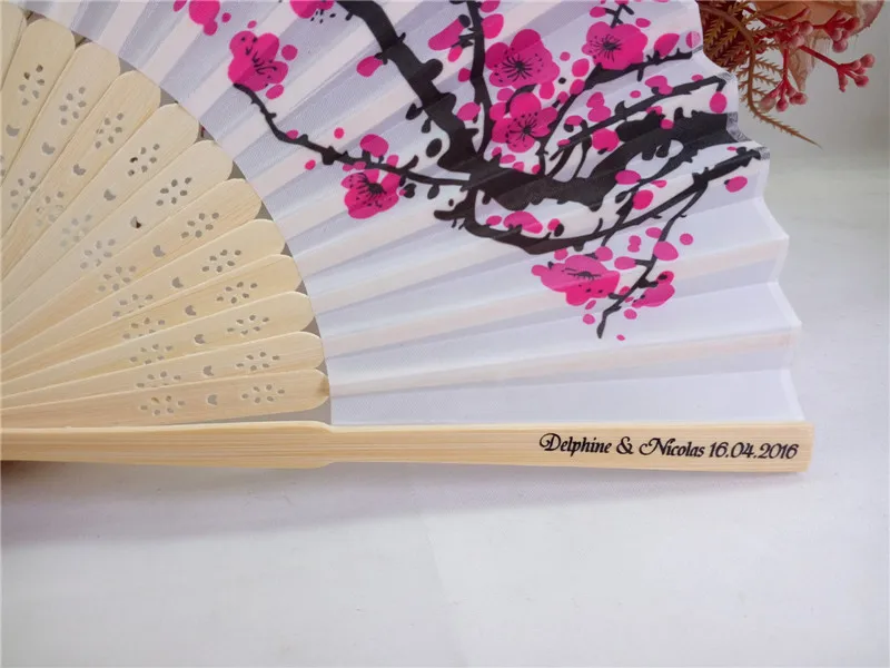 Wedding Dancing Fan Plum Blossom Flower Print Folding Hand Designer White Polyester Fans Free Shipping Customized 50pcs/lot
Wedding Dancing Fan Plum Blossom Flower Print Folding Hand Designer White Polyester Fans Free Shipping Customized 50pcs/lot