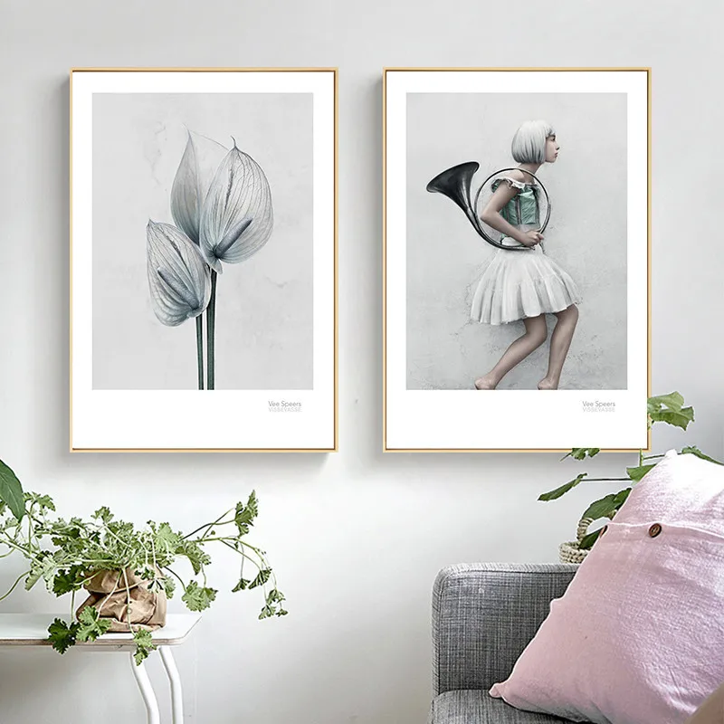 Simple Abstract Creative Flower Girl's Bedroom Living Room Home Decoration Painting canvas painting sample color poster 
Simple Abstract Creative Flower Girl's Bedroom Living Room Home Decoration Painting canvas painting sample color poster