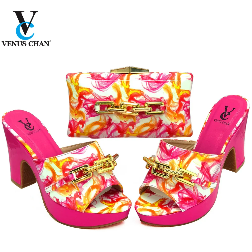 Elegant Style Shoe and Bag Set Women Italian Party Shoes and Bag Nigerian Shoes with Matching Bags Party Shoes in Fuchsia Color
Elegant Style Shoe and Bag Set Women Italian Party Shoes and Bag Nigerian Shoes with Matching Bags Party Shoes in Fuchsia Color
