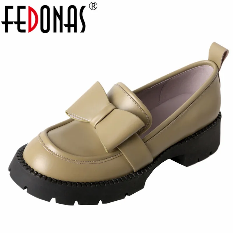 FEDONAS Sweet New Butterfly-Knot Women Pumps Genuine Leather Thick Heels Basic Shoes Woman 2022 Spring Summer Casual Platforms
FEDONAS Sweet New Butterfly-Knot Women Pumps Genuine Leather Thick Heels Basic Shoes Woman 2022 Spring Summer Casual Platforms