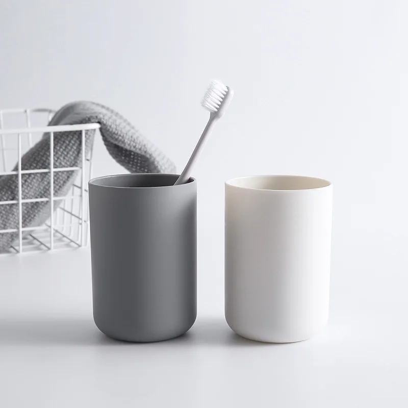 Round Plastic Toothbrush Cup Couple Brushing Cup Creative Household Simple Fashion Wash Cup Mouth Cup
Round Plastic Toothbrush Cup Couple Brushing Cup Creative Household Simple Fashion Wash Cup Mouth Cup