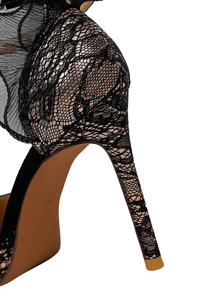 women shoes sandals super high fine with heels the banquet the shallow mouth hollow mesh bud silk hollow out pointed toe
women shoes sandals super high fine with heels the banquet the shallow mouth hollow mesh bud silk hollow out pointed toe