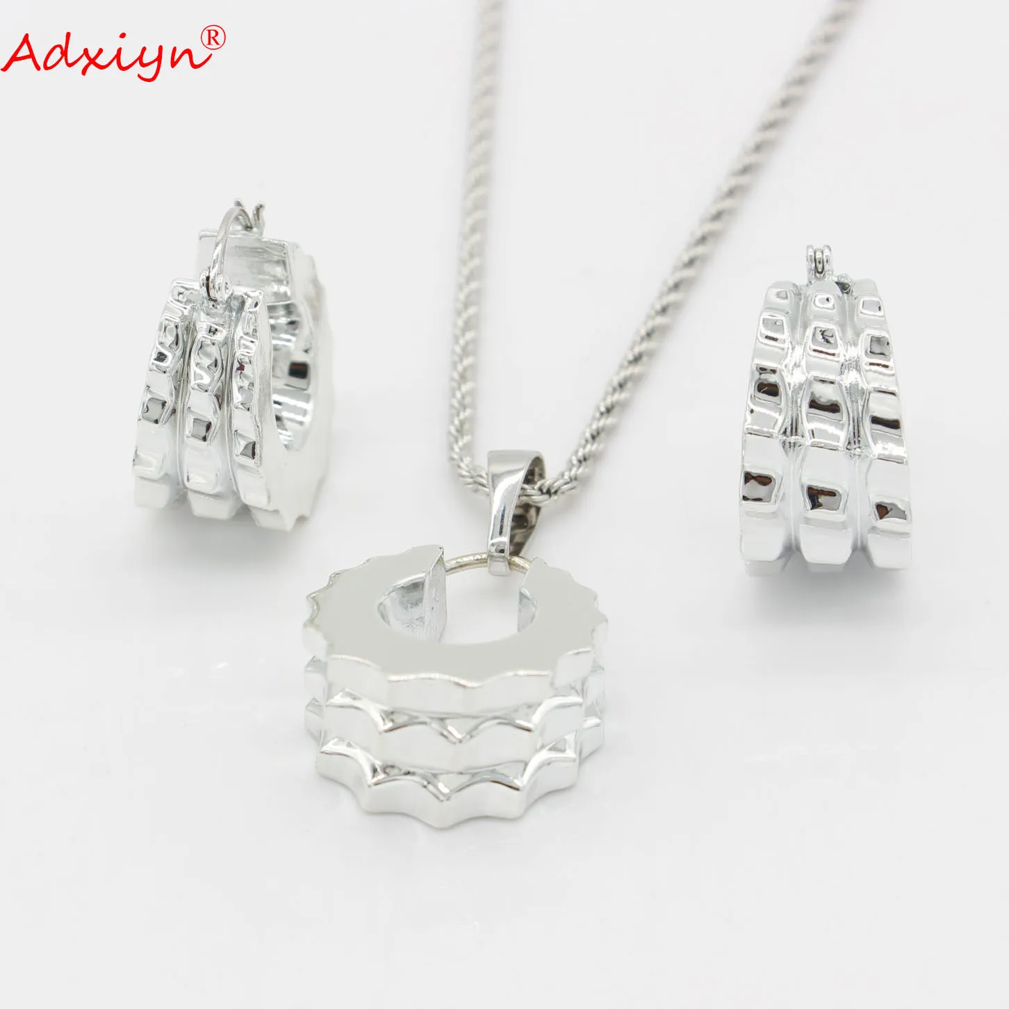 Adixyn небольшие круглые серьги серебряного цвета Дубая/кулон/ожерелье для женщин ювелирные изделия африканские/индийские/французские подар...
Adixyn небольшие круглые серьги серебряного цвета Дубая/кулон/ожерелье для женщин ювелирные изделия африканские/индийские/французские подар...