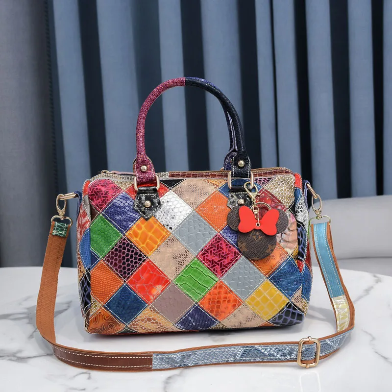 luxury designer Women's handbags Cowhide bags High Quality Shoulder crossbody bags fashion plaid stitching female bag
luxury designer Women's handbags Cowhide bags High Quality Shoulder crossbody bags fashion plaid stitching female bag