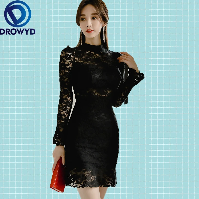 2020 Summer Sexy Dress Women Black Transparent Lace Backless Bag Hip Boho Tropical Party Elegant Runway Mini Dresses Vestidos
2020 Summer Sexy Dress Women Black Transparent Lace Backless Bag Hip Boho Tropical Party Elegant Runway Mini Dresses Vestidos