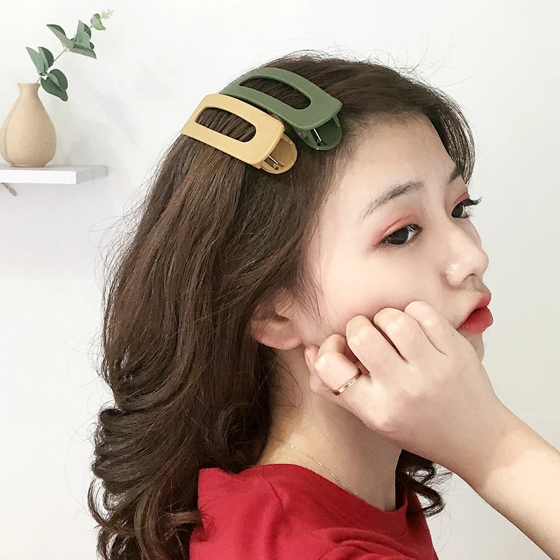 Frosted Solid Color Hair Clip Hair Accessories Large Barrettes Side Clip 1Pcs Candy Color Duckbill Clip Big Hairpin Women Girls 
Frosted Solid Color Hair Clip Hair Accessories Large Barrettes Side Clip 1Pcs Candy Color Duckbill Clip Big Hairpin Women Girls