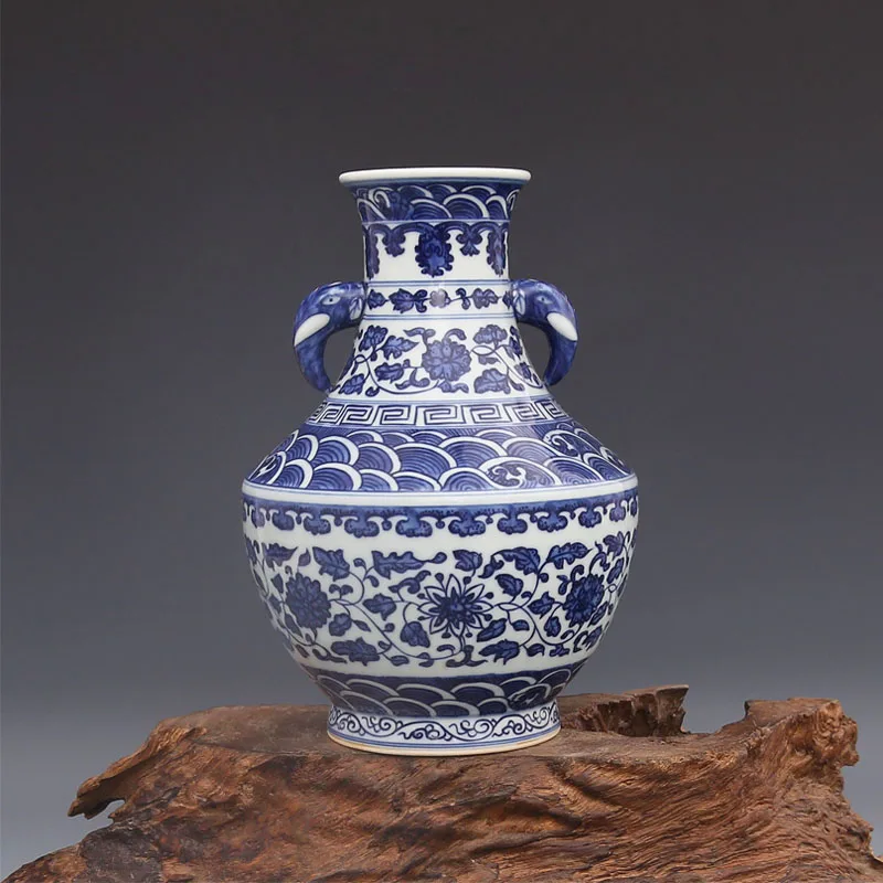 Qing Dynasty Qianlong Blue And White Sea Water Entangled Pattern Elephant Ear Vase Antique Porcelain Old Objects Collection
Qing Dynasty Qianlong Blue And White Sea Water Entangled Pattern Elephant Ear Vase Antique Porcelain Old Objects Collection