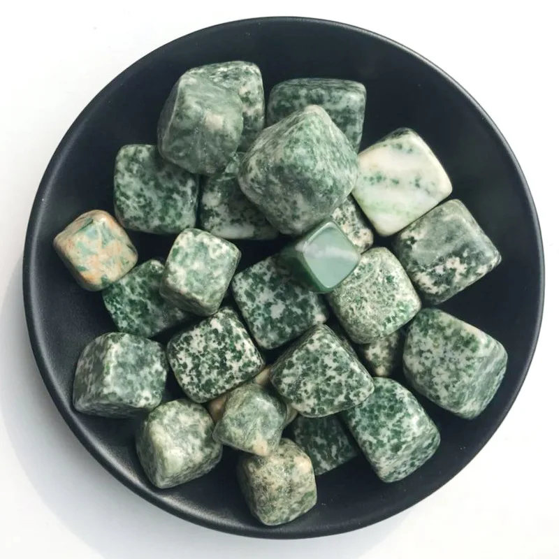 Wholesale 100g Natural Green Tumbled Stone Irregular Polishing Rock and Quartz Healing Natural Stone Crysta
Wholesale 100g Natural Green Tumbled Stone Irregular Polishing Rock and Quartz Healing Natural Stone Crysta