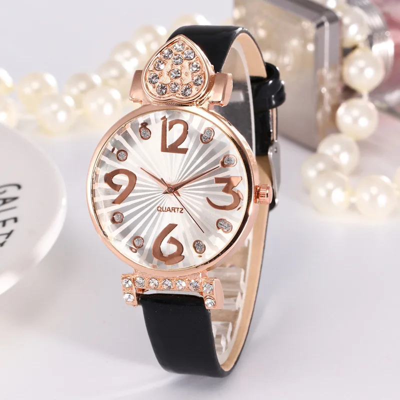 Women Watches Fashion female student Small Dial Watch Sweet Leather Strap Outdoor Sports Wrist Clock Gift
Women Watches Fashion female student Small Dial Watch Sweet Leather Strap Outdoor Sports Wrist Clock Gift