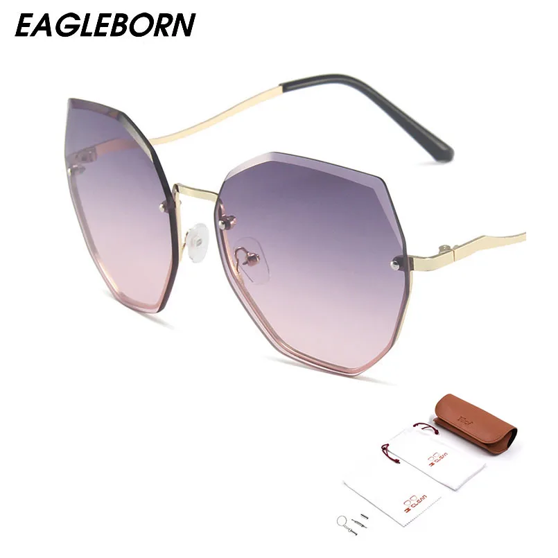 SunGlasses for Women Fashion 2021 Luxury Brand Classic Gradient Color Elegant Personality Multilateral Polarizing Glass RDKGLS15
SunGlasses for Women Fashion 2021 Luxury Brand Classic Gradient Color Elegant Personality Multilateral Polarizing Glass RDKGLS15