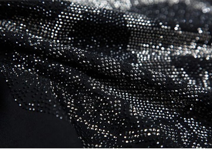 top Quality cotton short with Rhinestones Men Jogging short Skull Pants Hip hop Streetwear Men Hot drill 
top Quality cotton short with Rhinestones Men Jogging short Skull Pants Hip hop Streetwear Men Hot drill
