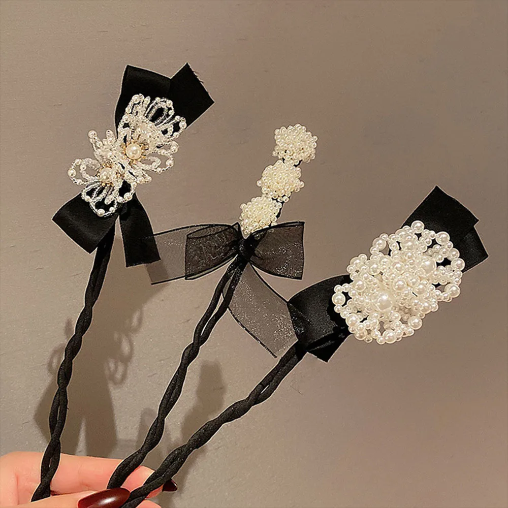 Pearl Flower Hair Rope DIY Hairstyle Women Wild Hair Ring Elegant Retro Handmade Maruko Headwear New Elastic Hair Accessories
Pearl Flower Hair Rope DIY Hairstyle Women Wild Hair Ring Elegant Retro Handmade Maruko Headwear New Elastic Hair Accessories