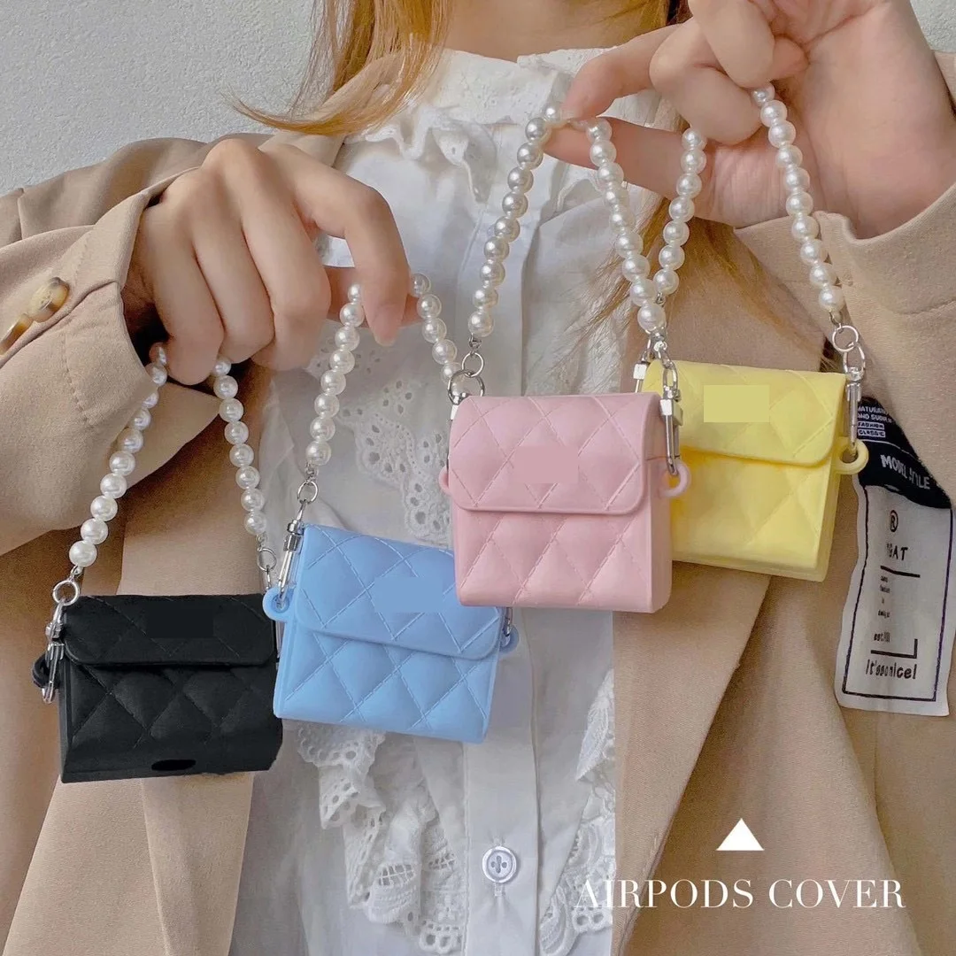 For Airpods 3 Case 2021/Airpdos 3 Generation Case /Luxury Brand Women Bag With Pearl Keychain Case For Airpods Pro/Airpods 1/2
For Airpods 3 Case 2021/Airpdos 3 Generation Case /Luxury Brand Women Bag With Pearl Keychain Case For Airpods Pro/Airpods 1/2