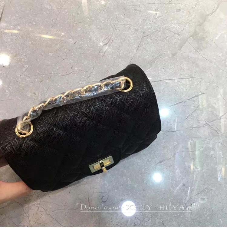 

Square fat caviar rhombus bag small fragrance wind iron chain bag shoulder Messenger bag 18cm leather small square bag