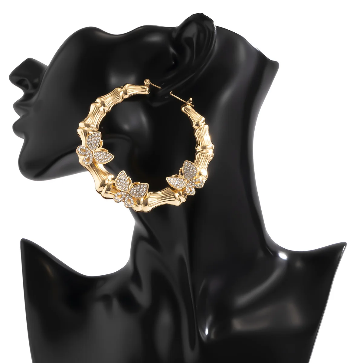 YOUVI Bohemia Bamboo Hoop Earrings for Women Exaggerated Circle Luxury Crystal Butterfly Hoops Piercing Earrings Jewelry Charm
YOUVI Bohemia Bamboo Hoop Earrings for Women Exaggerated Circle Luxury Crystal Butterfly Hoops Piercing Earrings Jewelry Charm
