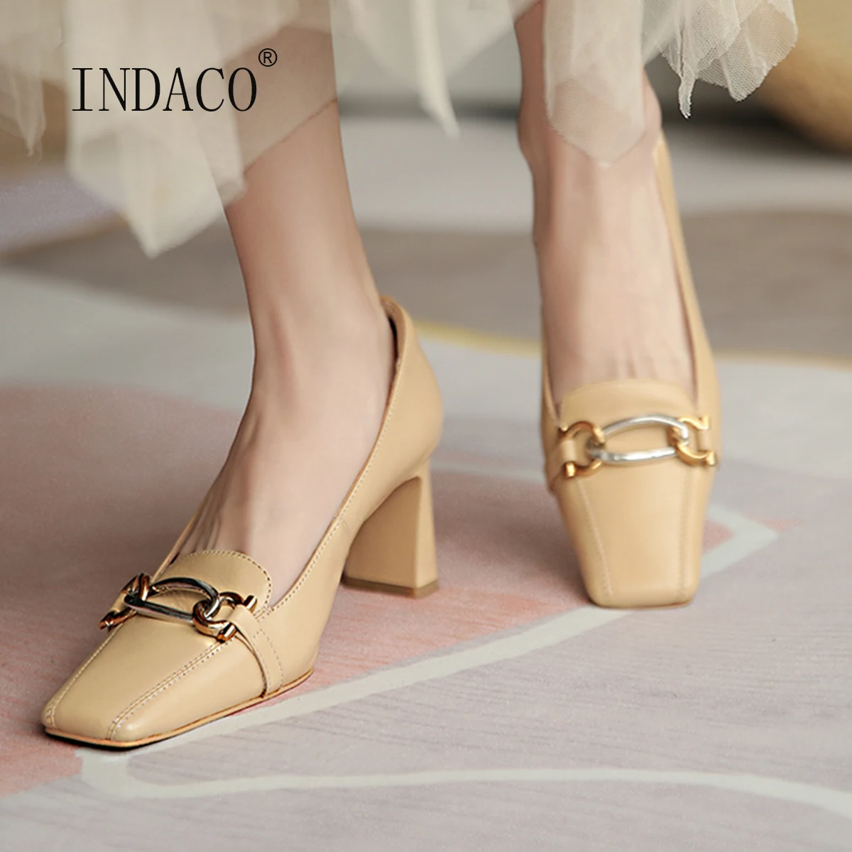 2021 New Fashion High Heels Women Pumps Genuine Leather Square Toe Thick Heel 7CM Chain Decoration Party Shoes Off WhiteApricot
2021 New Fashion High Heels Women Pumps Genuine Leather Square Toe Thick Heel 7CM Chain Decoration Party Shoes Off WhiteApricot