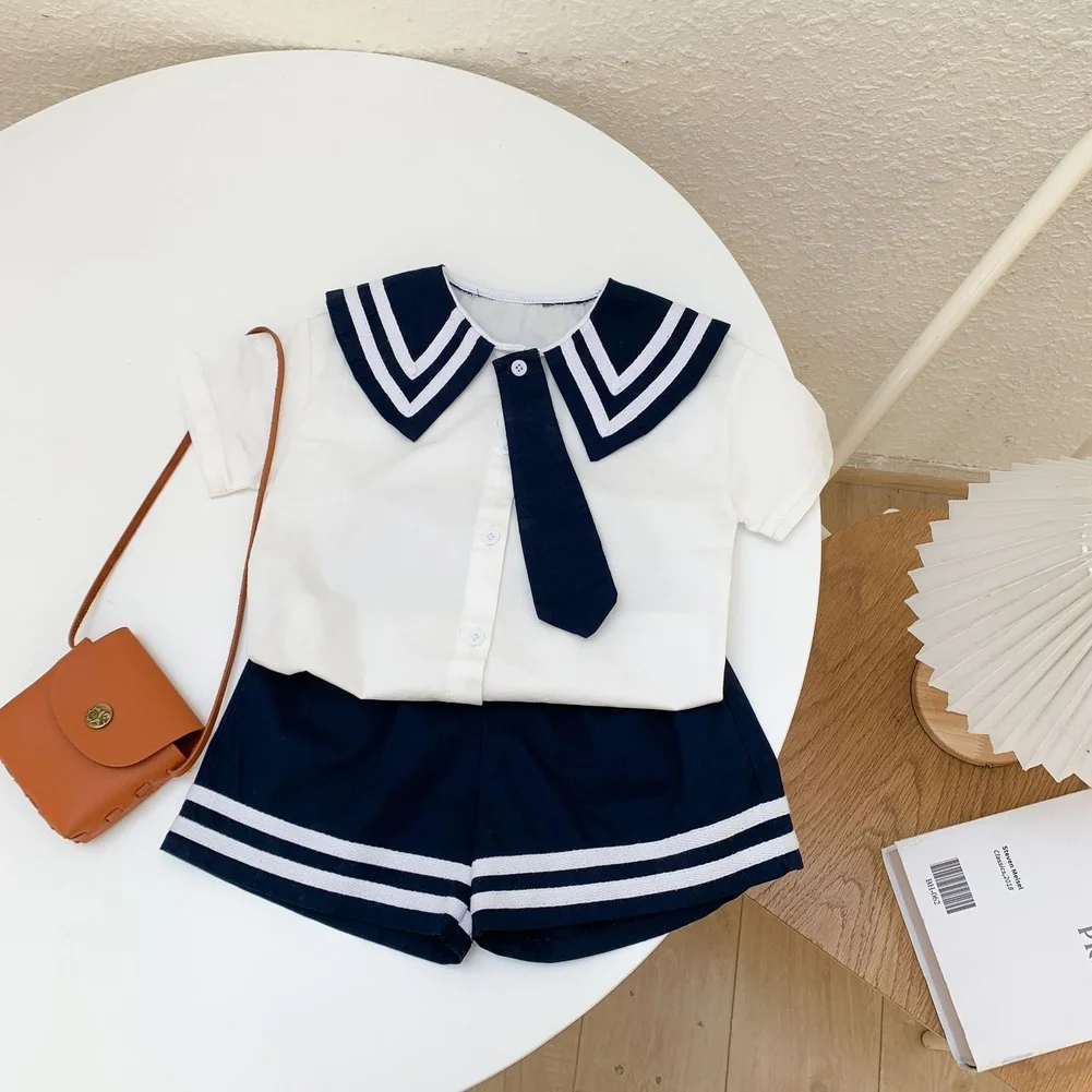 2021 New Suit Summer Explosion Children Boys And Girls Navy Style Cotton Short-Sleeved Five-Point Shorts Suit 1-6 Years
2021 New Suit Summer Explosion Children Boys And Girls Navy Style Cotton Short-Sleeved Five-Point Shorts Suit 1-6 Years